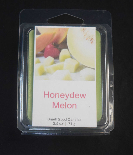 Cheerful and full of sunshine, Honeydew Melon is a surprising show stopper. Just like our previous iteration, this marvelous melon fragrance is kissed by strawberry and loaded with fresh honeydew. We’ve amped up the hot throw on this fragrance to make sure this scent can alter the atmosphere in candles, wax melts, and tarts.