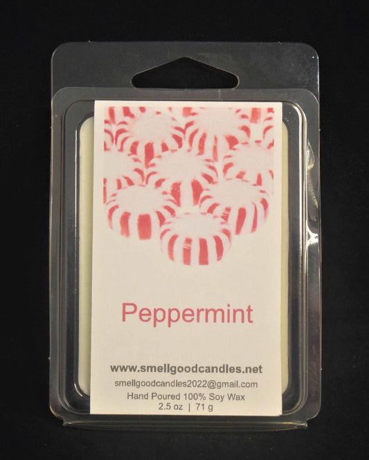 Image of 2.5oz Peppermint Premium Wax Melt: A seasonal classic crafted from 100% soy wax, featuring a delightful blend of fresh mint, corn mint, peppermint, and subtle base notes of camphor and mint flower. A sophisticated twist on a timeless festive scent.